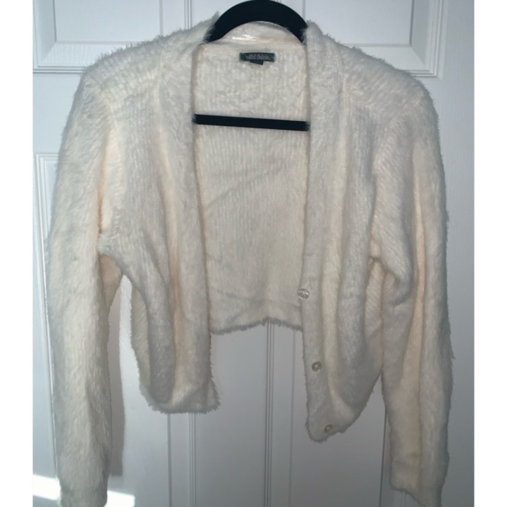 Wild Fable cropped fuzzy sweater! Stylish, warm, cute!